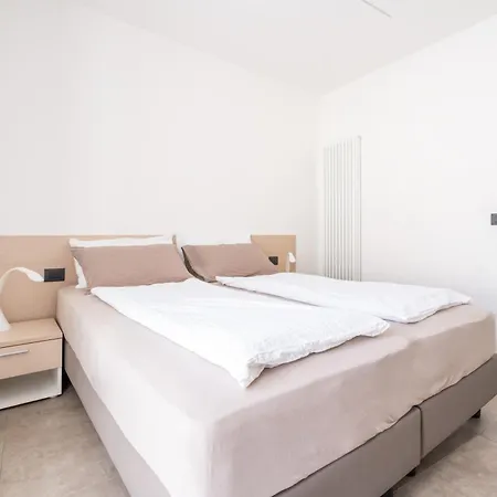 Aparthotel Degli Aranci *