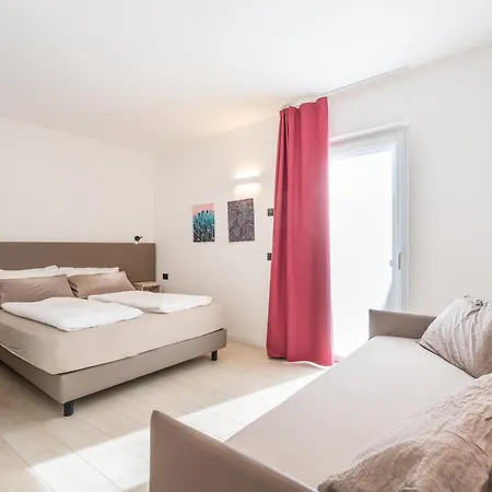 Degli Aranci Aparthotel